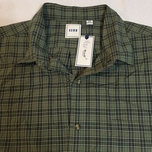 2/$30 NWT Snap-Closure Long-Sleeve Men's Shirt